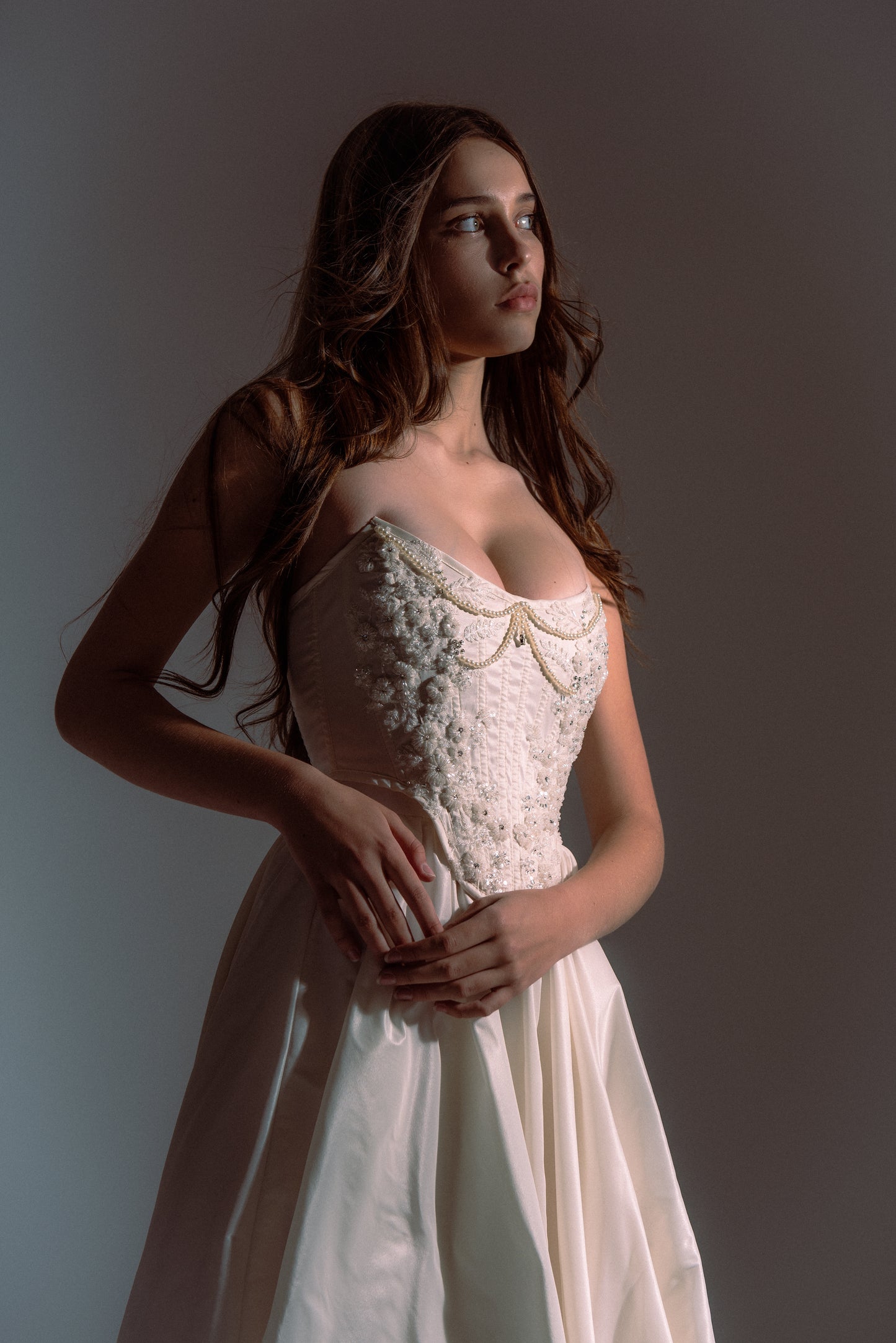 Taffeta Corset Set with Beaded Appliqué, Back Ties, Lined Leg Slit Skirt, Formal Wear, Prom Dress, Wedding Outfit