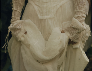 Natural silk dress — classic cut with detachable sleeves