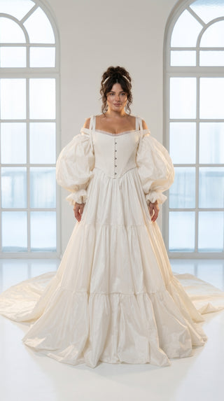 Taffeta dress with a full skirt and removable corset — model with a train and detachable sleeves