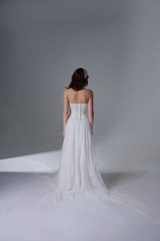 Bridal Wedding Set – Wide-Strap Bow Corset & Long Layered Skirt