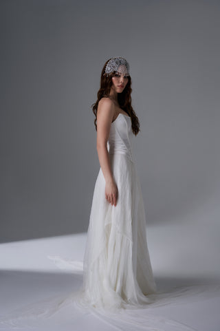 Bridal Wedding Set – Wide-Strap Bow Corset & Long Layered Skirt