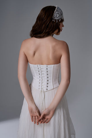 Bridal Wedding Set – Wide-Strap Bow Corset & Long Layered Skirt