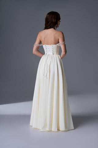 Bridal Wedding Set – Hand-Embroidered Corset with Side Slit Skirt