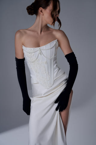 Elegant Strapless Bridal Set with Side Accent Corset & Long Skirt