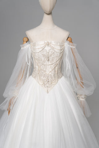 Set with embroidered corset and fluffy mesh skirt — corset with V-neck and removable sleeves