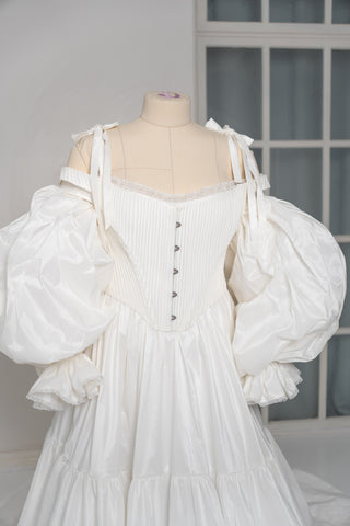 Taffeta dress with a full skirt and removable corset — model with a train and detachable sleeves