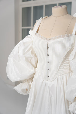 Taffeta dress with a full skirt and removable corset — model with a train and detachable sleeves