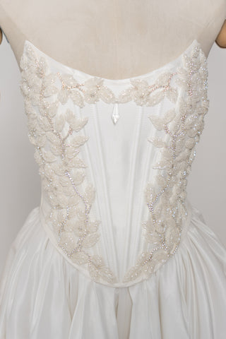 Strapless wedding set with handmade embroidery - designer piece by Caribis