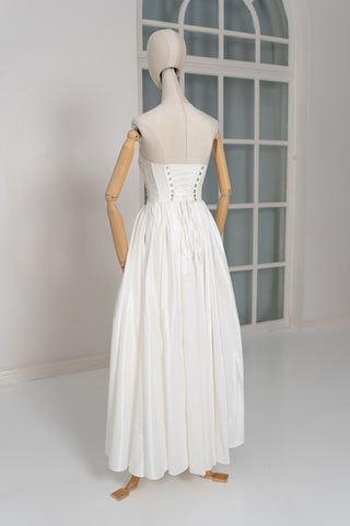 Strapless wedding set with handmade embroidery