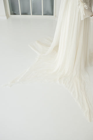 Natural silk dress — classic cut with detachable sleeves