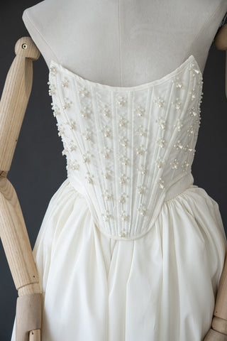 Handmade beaded corset with a long, fluffy skirt with a slit - designer piece by Caribis