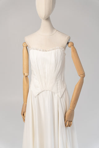 Set with corset and skirt made of natural silk