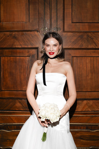 Wedding dress with a shifted waistline - a combination of silky satin and airy tulle