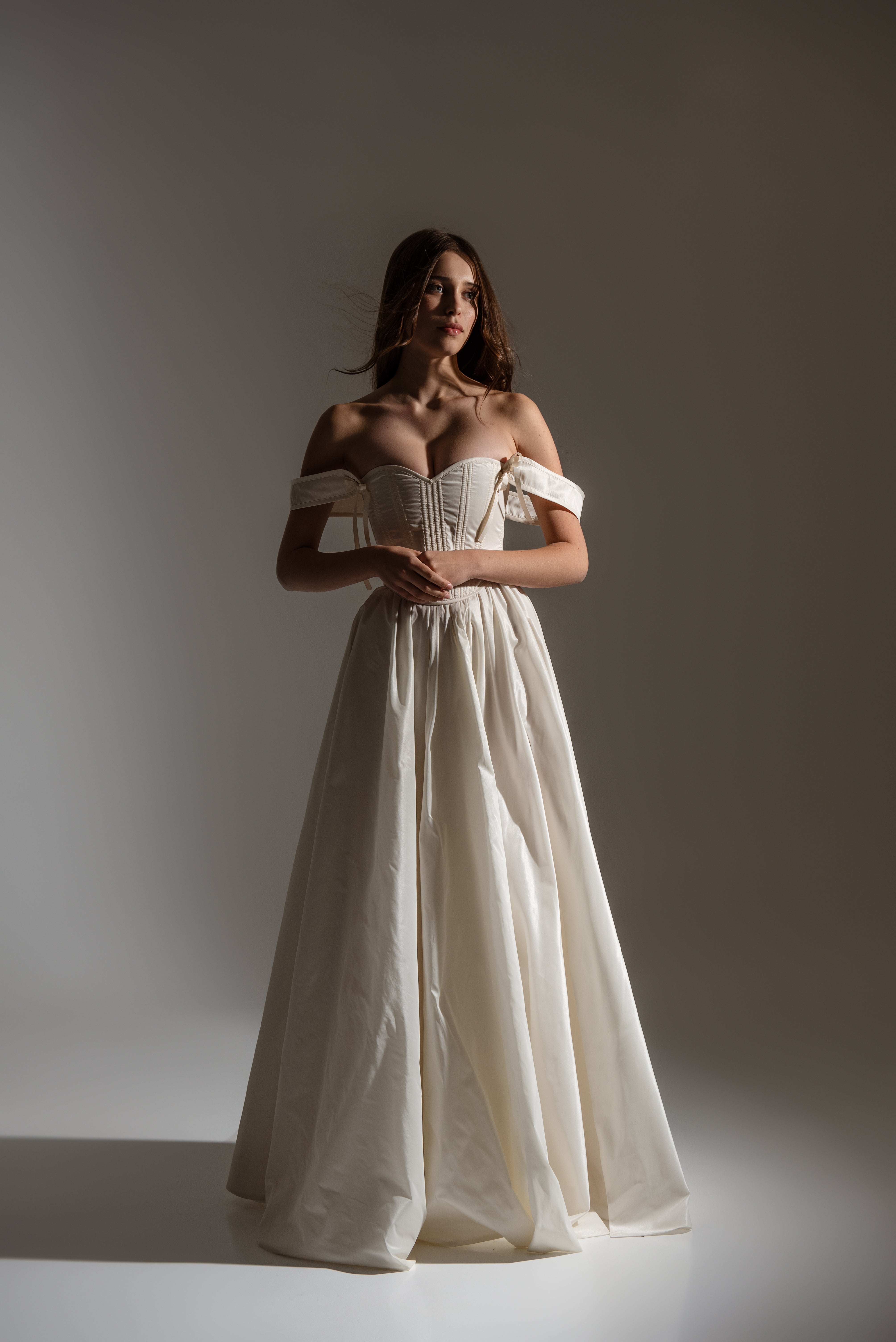 Taffeta wedding set: Corset with wide straps and a fluffy Skirt 2XS / Dark ivory / Corset & Skirt Taffeta wedding set: Corset with wide straps and a fluffy Skirt 2XS / Dark ivory / Corset & Skirt