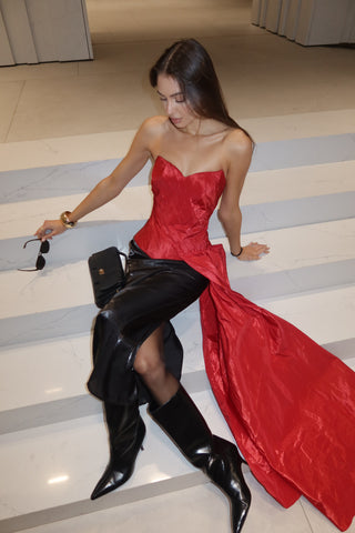 Red corset with train — a striking accent for special occasions