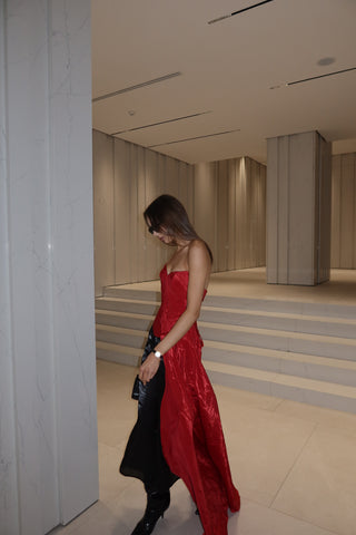 Red corset with train — a striking accent for special occasions