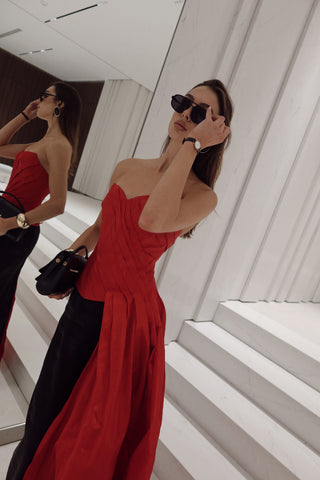 Red corset with train — a striking accent for special occasions