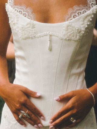 Convertible wedding set with satin corset, skirt, lace dress and train