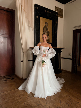 Bride's set — strapless corset with embroidered cups, organza skirt with train