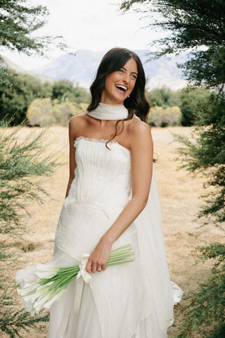 Set with corset and skirt made of natural silk