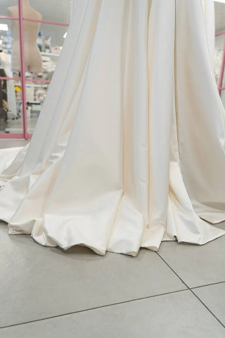 Original garment on mannequin — Plus Size Off-the-Shoulder Bridal Corset & Skirt Set