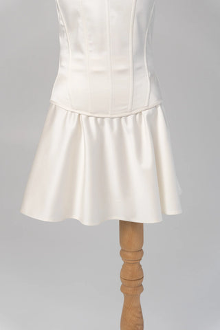 Original garment on mannequin — Plus Size Strapless Satin Bridal Corset & Mini Skirt Set