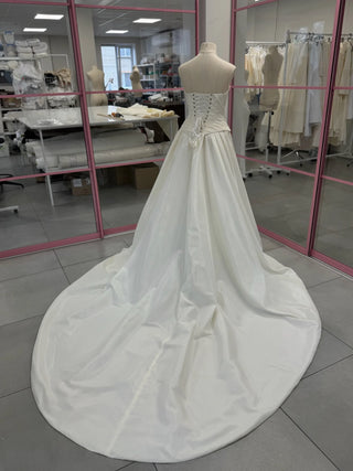 Original product photograph — Dark Ivory Taffeta Bridal Corset & Long Skirt Set