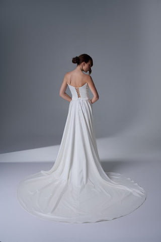 Original photoshoot — regular-size sample of the same bridal set