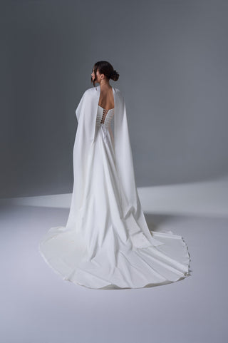 Original photoshoot — regular-size sample of the same bridal set